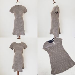 Loft tan and navy flounce dress nwt 8P